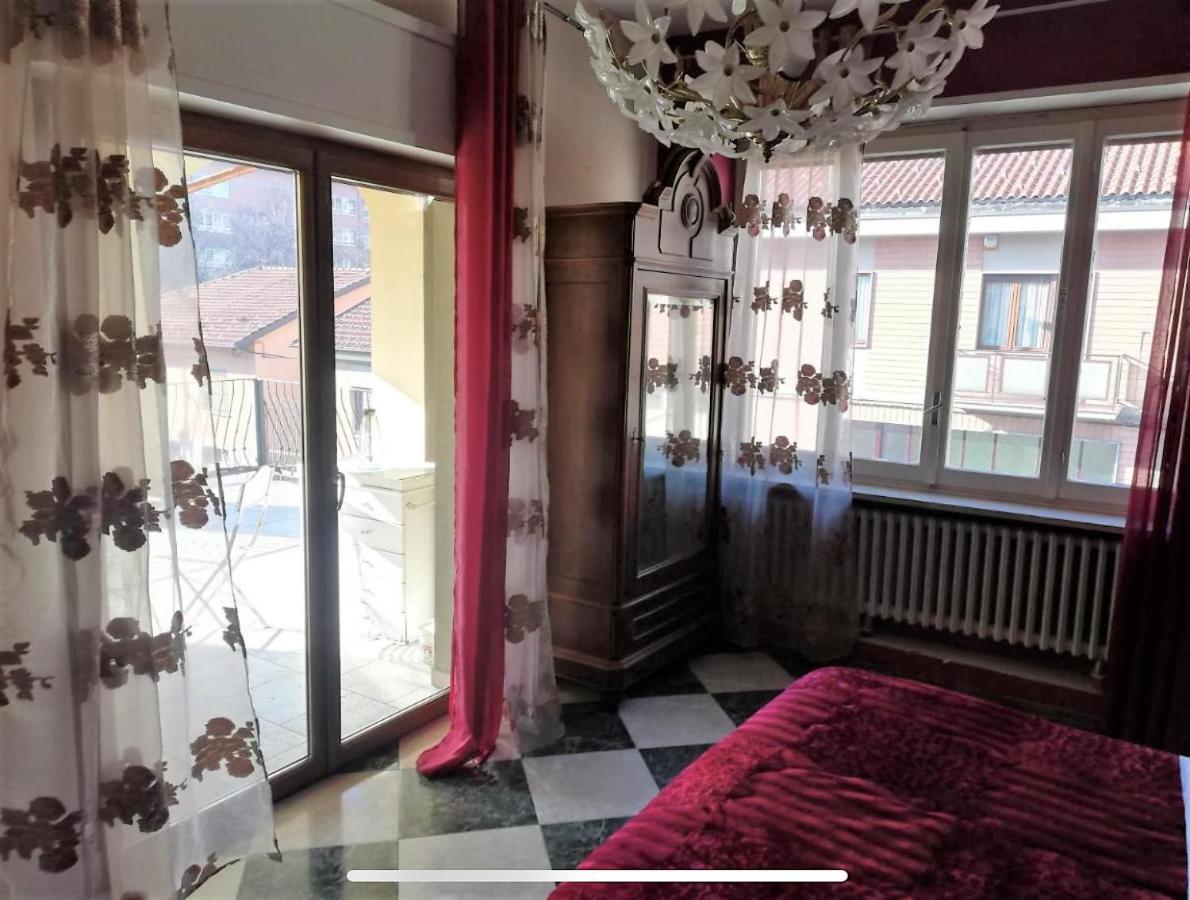 Appartamento Yellow House Torino Esterno foto